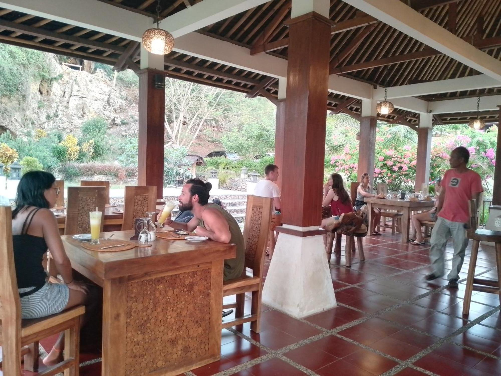 Cersen Resort Lombok Kuta  Εξωτερικό φωτογραφία